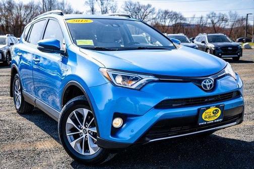 2018 Toyota RAV4 Hybrid XLE