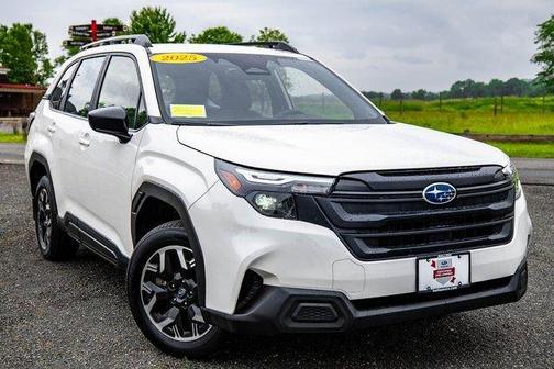 2025 Subaru Forester Base