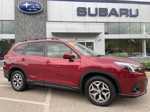 2022 Subaru Forester Premium