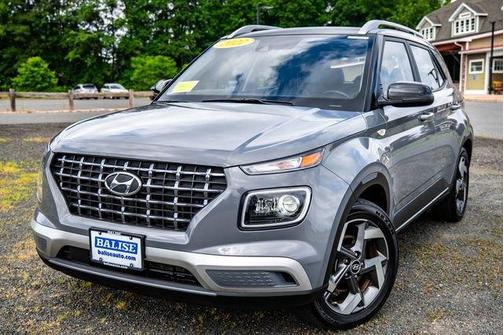 2022 Hyundai VENUE Limited