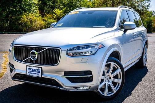 2018 Volvo XC90 T6 Momentum
