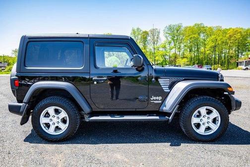 2020 Jeep Wrangler Sport