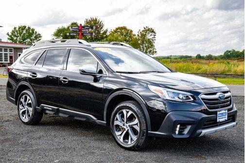 2022 Subaru Outback Touring XT