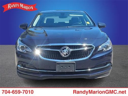 2017 Buick LaCrosse Essence