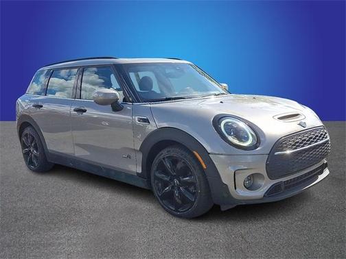 2022 MINI Clubman Cooper S ALL4