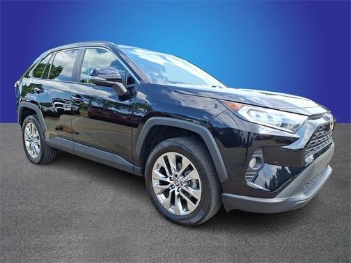 2021 Toyota RAV4 XLE Premium