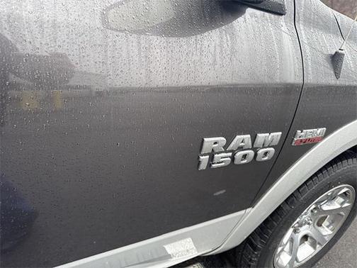 2014 RAM 1500 Laramie