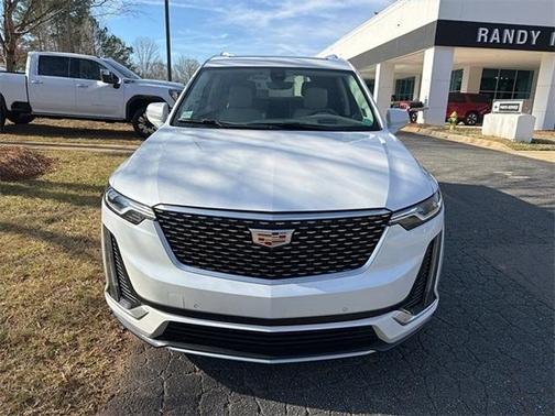 2024 Cadillac XT6 Premium Luxury FWD