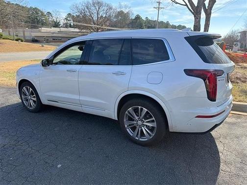 2024 Cadillac XT6 Premium Luxury FWD