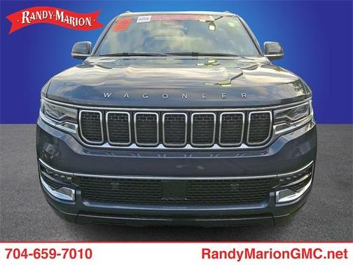 2024 Jeep Wagoneer Base
