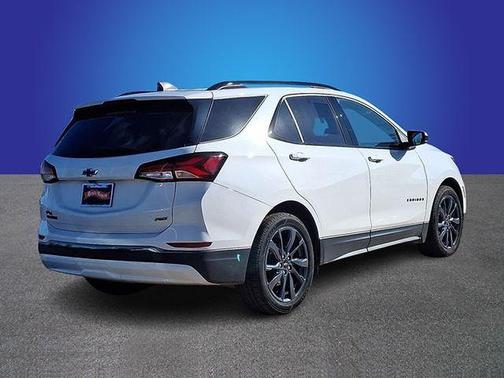 Summit White 2022 Chevrolet Equinox RS