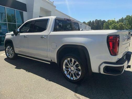White Frost Tri-Coat 2025 GMC Sierra 1500 Denali