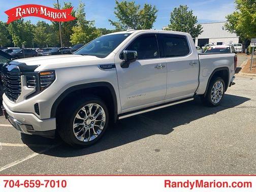 White Frost Tri-Coat 2025 GMC Sierra 1500 Denali