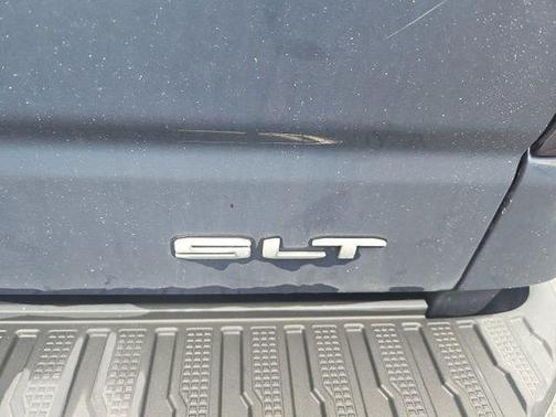 Pacific Blue Metallic 2021 GMC Sierra 1500 SLT