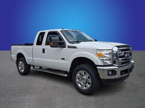 Oxford White 2013 Ford F-250 XLT