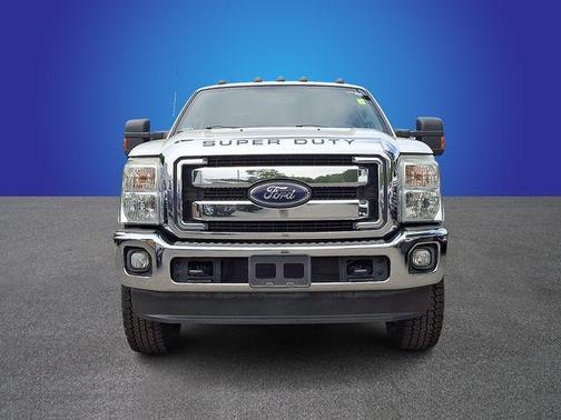 Oxford White 2013 Ford F-250 XLT