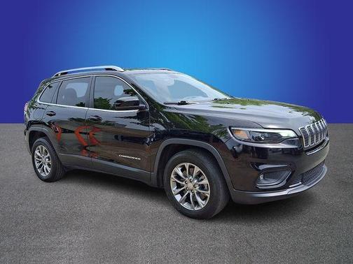 Diamond Black 2019 Jeep Cherokee Latitude Plus