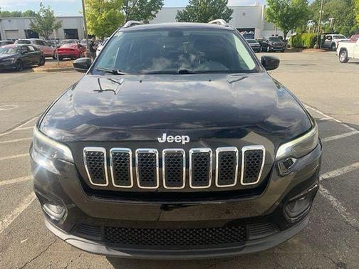 Diamond Black 2019 Jeep Cherokee Latitude