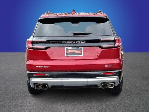 2025 GMC Acadia Denali