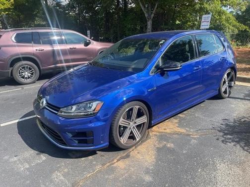 2016 Volkswagen Golf R 4-Door