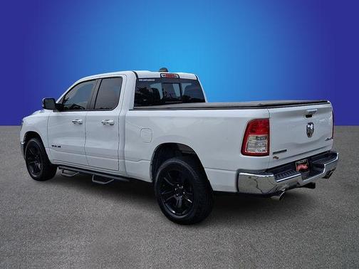 Bright White Clearcoat 2019 RAM 1500 Big Horn