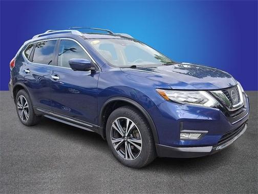 2017 Nissan Rogue SL