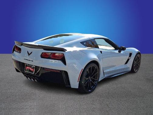 Ceramic White 2019 Chevrolet Corvette Grand Sport