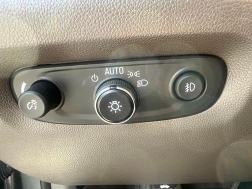 Steel Metallic 2019 Chevrolet Traverse LT Leather