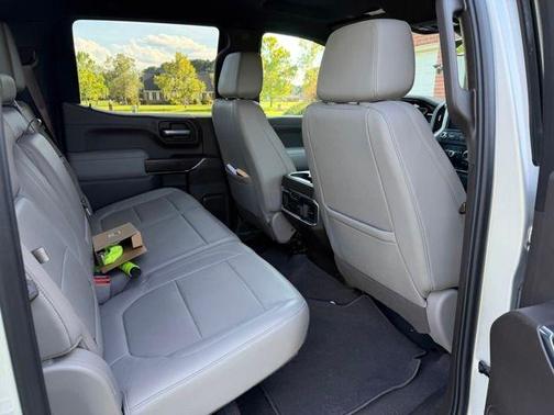 Quicksilver Metallic 2021 GMC Sierra 1500 SLT