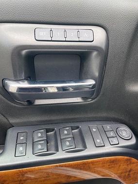 Pearl 2017 Chevrolet Silverado 1500 High Country