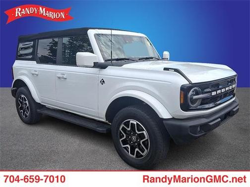 2022 Ford Bronco Outer Banks