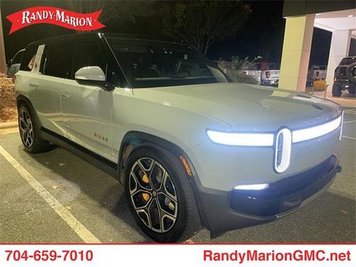 2023 Rivian R1S Adventure Quad Motor Large Pack