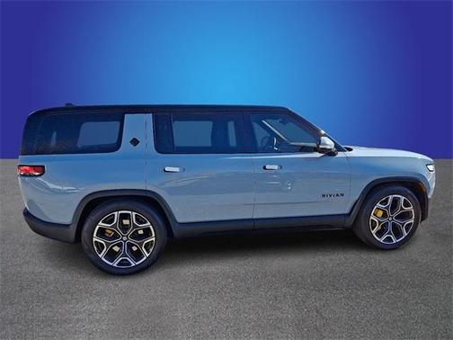 2023 Rivian R1S Adventure Quad Motor Large Pack