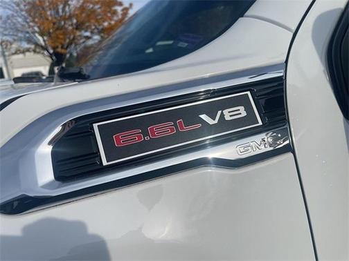 2023 GMC Sierra 2500 Pro