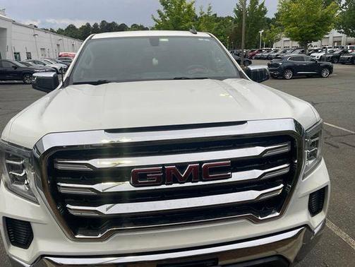 Summit White 2019 GMC Sierra 1500 SLE