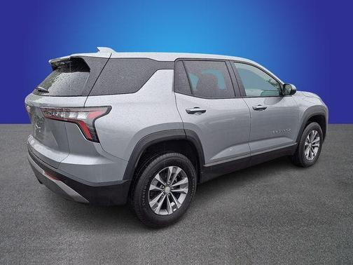 Sterling Gray Metallic 2025 Chevrolet Equinox LT