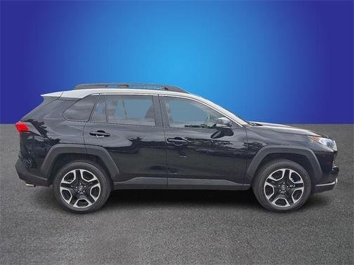 2020 Toyota RAV4 Adventure