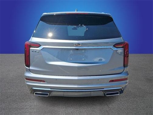 2025 Cadillac XT6 Premium Luxury FWD