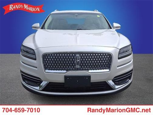 2019 Lincoln Nautilus Select