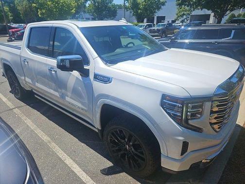 White Frost 2022 GMC Sierra 1500 Denali