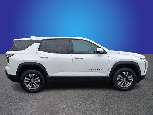 Summit White 2025 Chevrolet Equinox LT