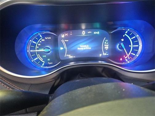 2025 Chrysler Pacifica Hybrid Pinnacle