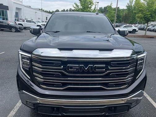 Onyx Black 2023 GMC Sierra 1500 SLT