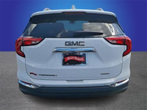 2020 GMC Terrain SLT