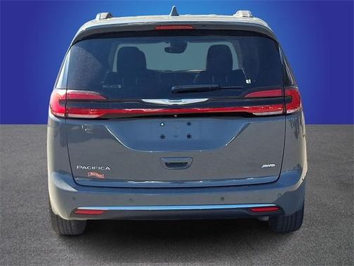 2021 Chrysler Pacifica Touring-L