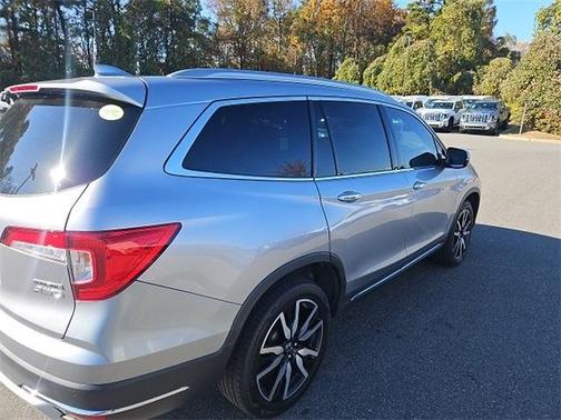 2021 Honda Pilot Touring 7-Passenger