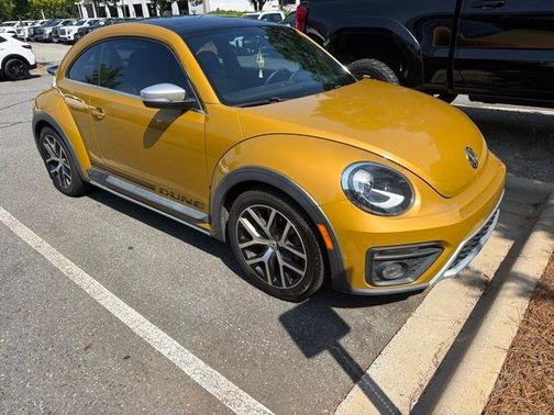 Sandstorm Yellow 2016 Volkswagen Beetle 1.8T Dune
