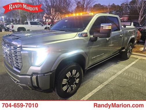 2024 GMC Sierra 2500 Denali