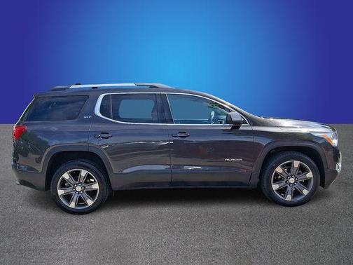 Iridium Metallic 2017 GMC Acadia SLT-2