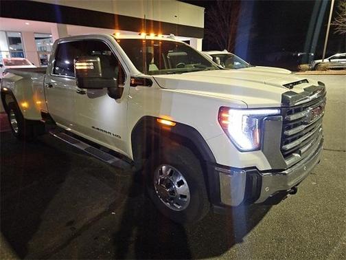 2024 GMC Sierra 3500 SLT